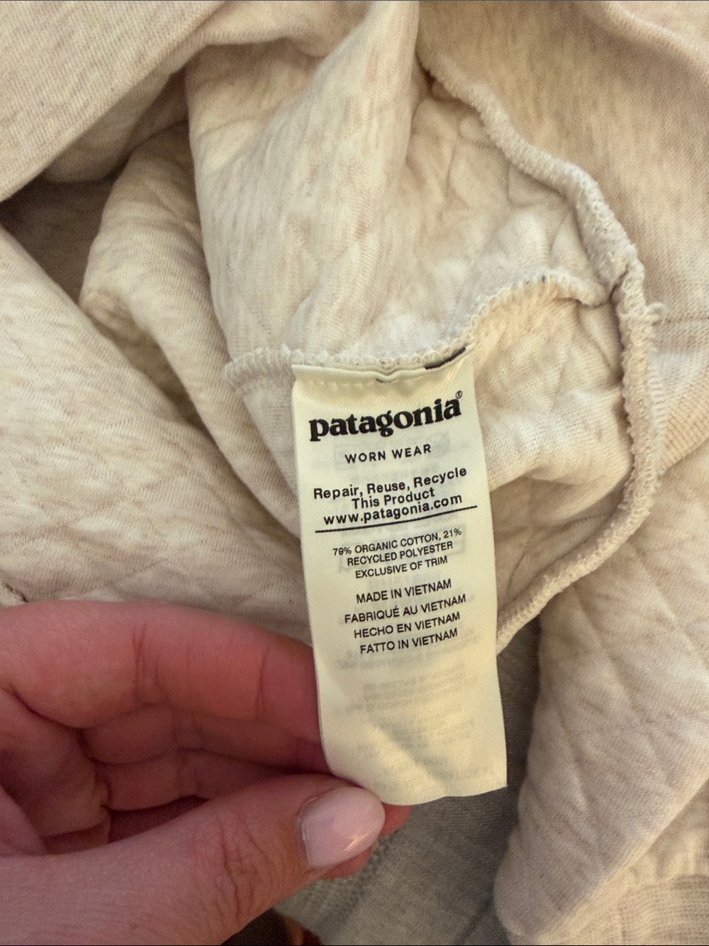 Patagonia Cream Quilted Zip-Style Pullover with Brown Trim - Picture 7 of 7